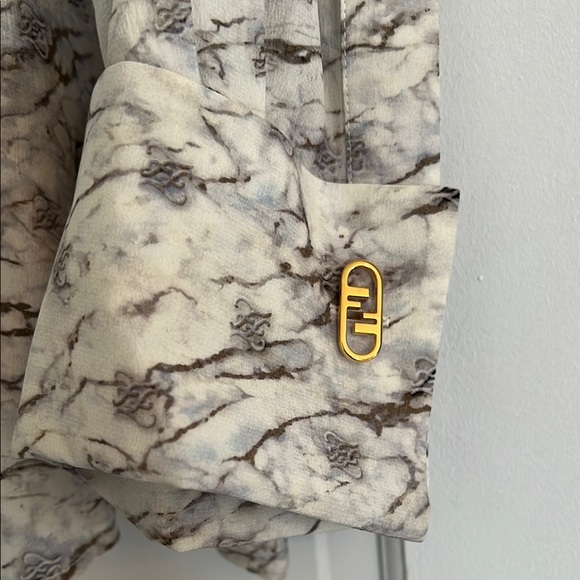 Chic Marble Pattern Button-Up Shirt - Picture 3 of 5